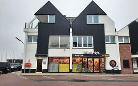 Bij de Haven op Urk